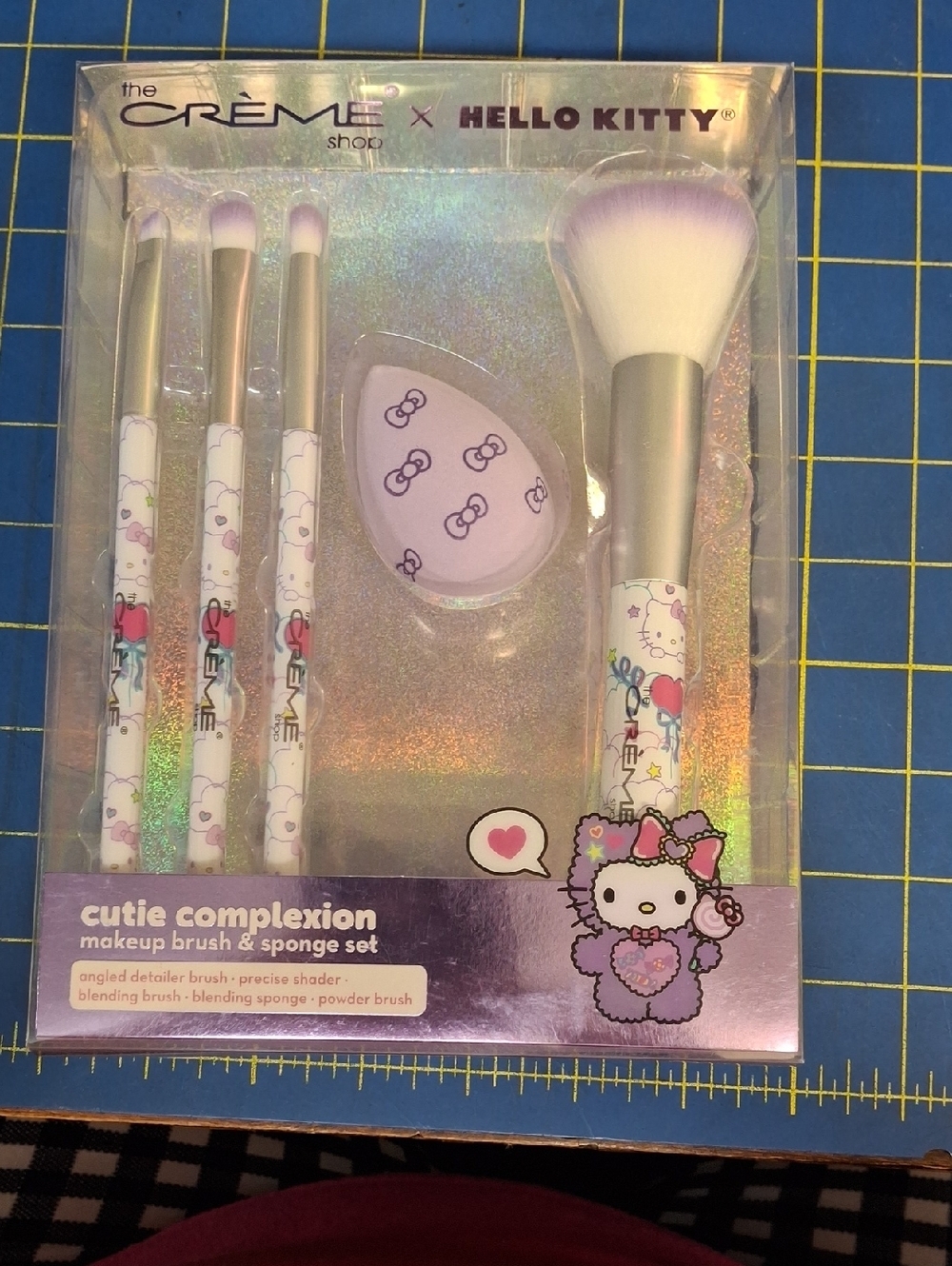 The Creme Shop Hello Kitty Cutie Complexion Makeup Brush & Sponge Set New